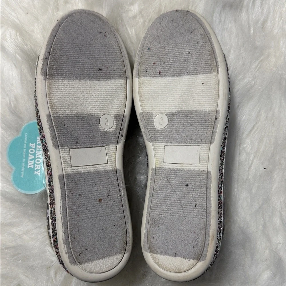 SO Kids Sneakers with Star Pattern - Gray and White